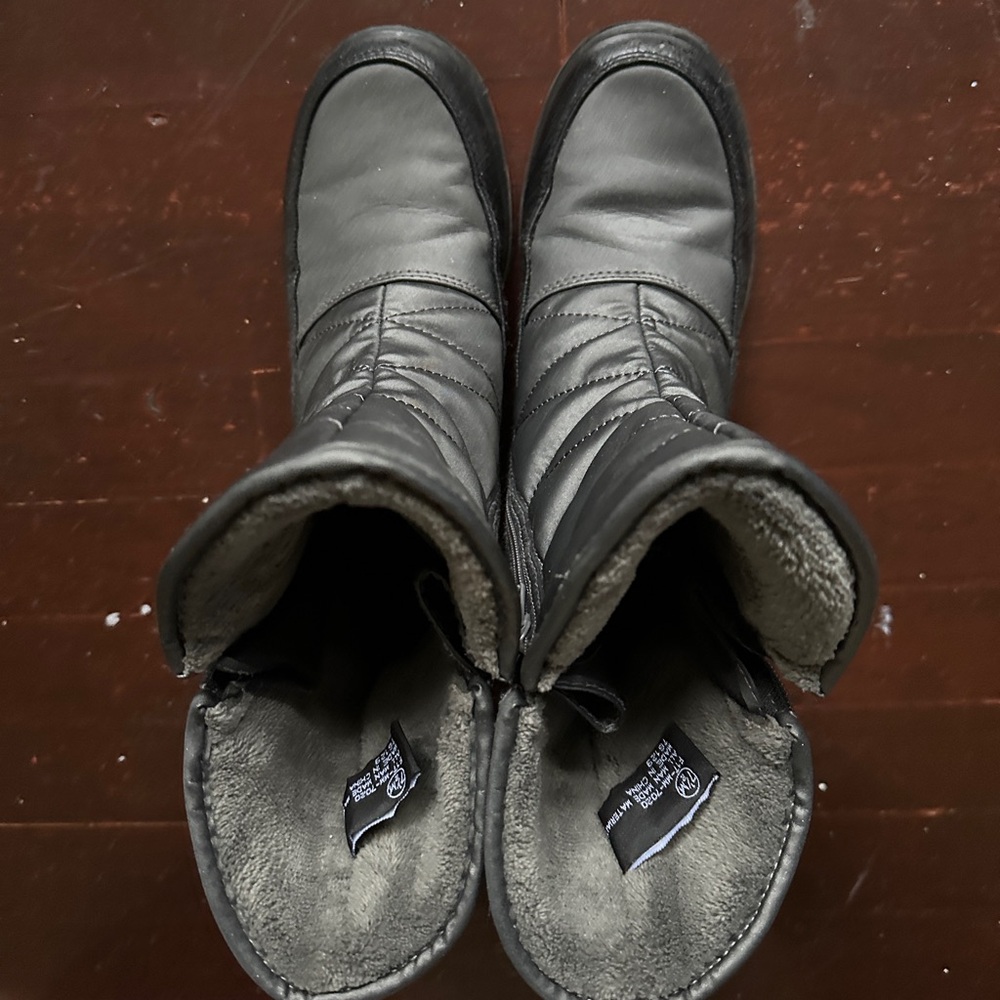 All weather calf boots 7.5